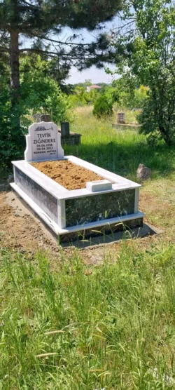 Tek Kişilik Mezar 8