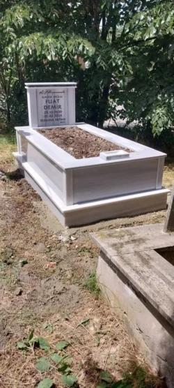 Tek Kişilik Mezar 9