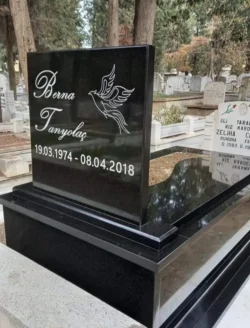 Tek Kişilik Mezar 82